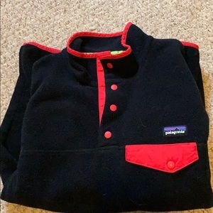Black and red Patagonia fleece